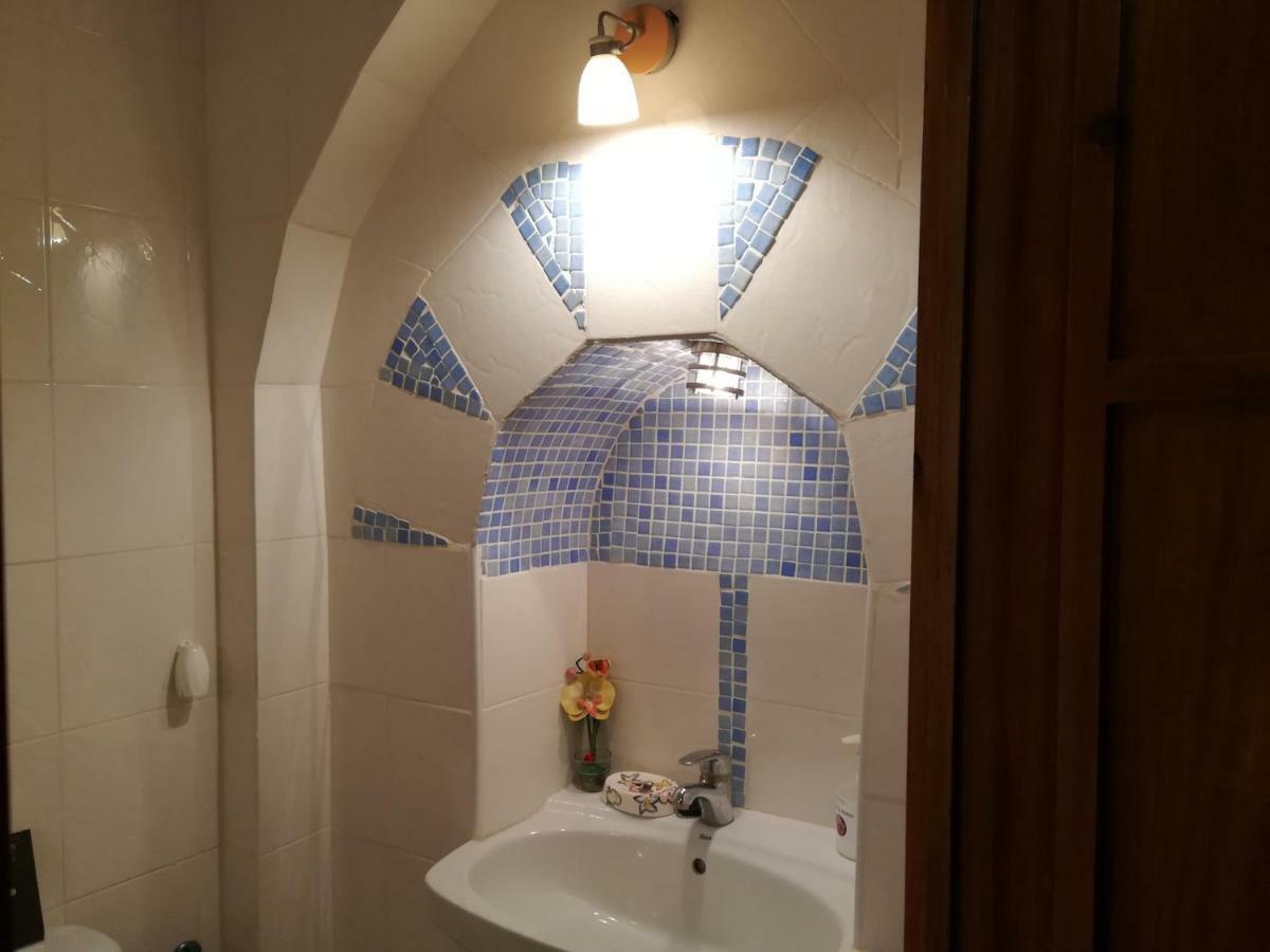 Los Angeles Del Romero Guest House Gatova ภายนอก รูปภาพ