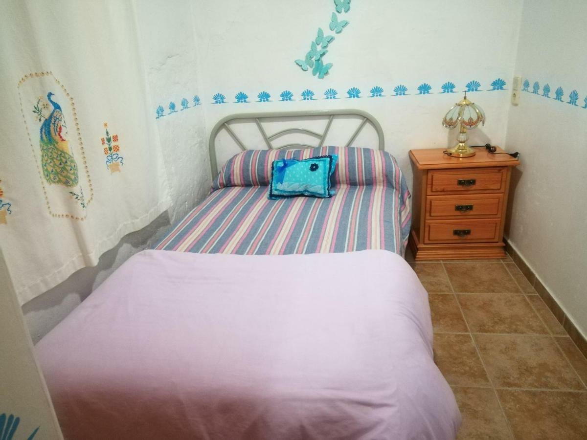 Los Angeles Del Romero Guest House Gatova ภายนอก รูปภาพ