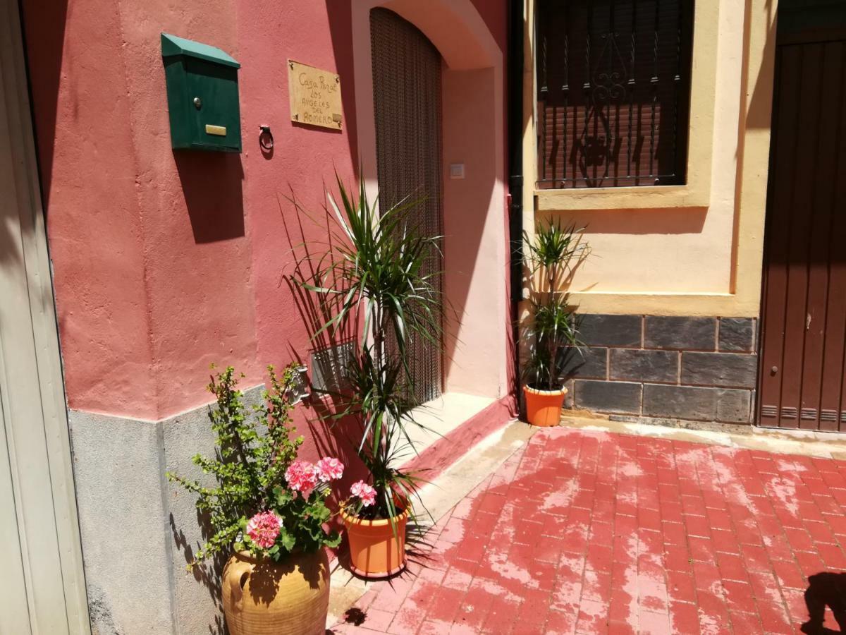 Los Angeles Del Romero Guest House Gatova ภายนอก รูปภาพ