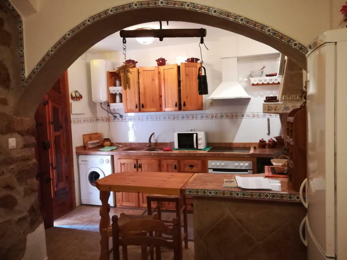 Los Angeles Del Romero Guest House Gatova ภายนอก รูปภาพ